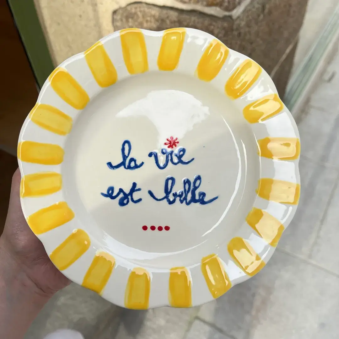 Assiette fleur - La vie est belle